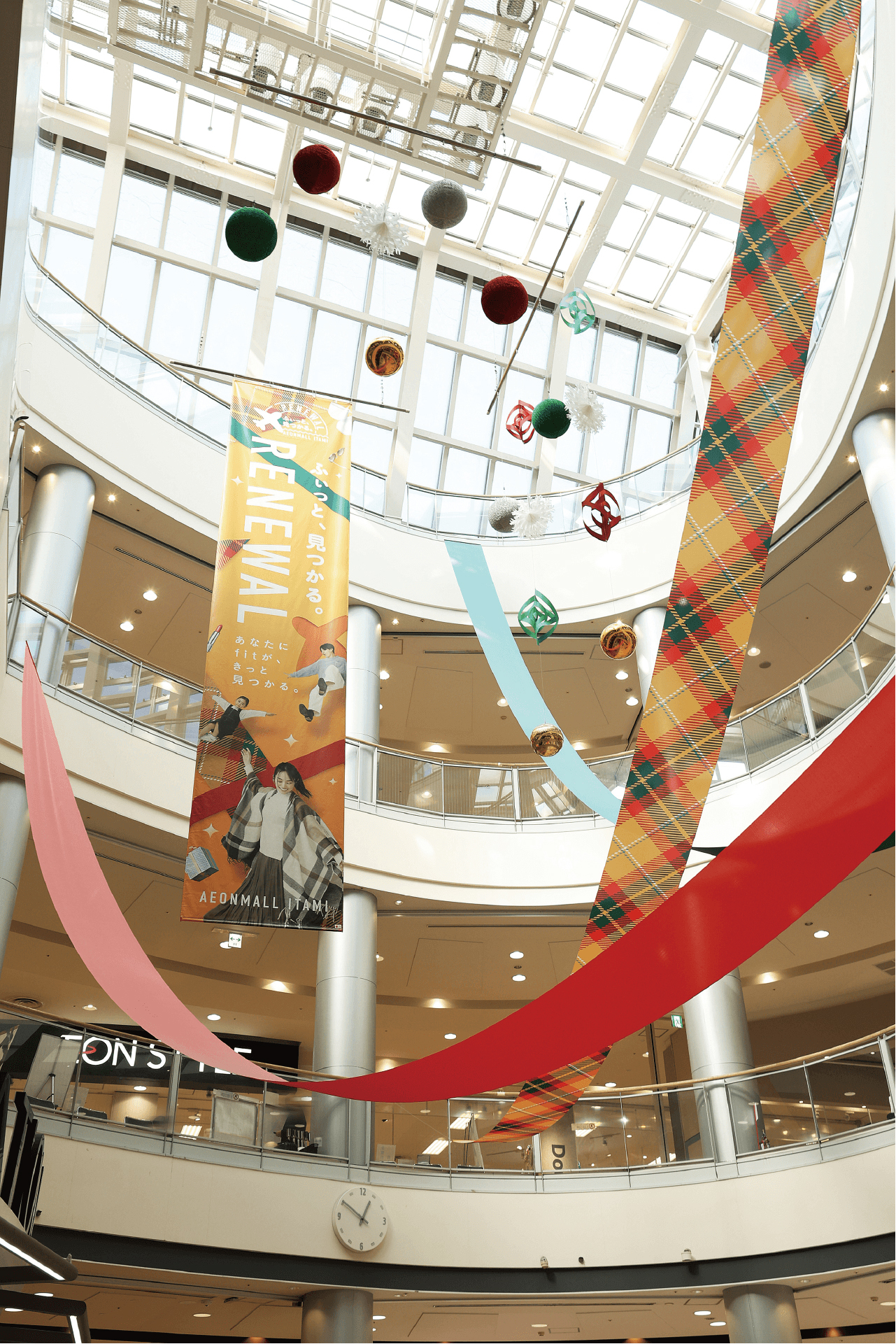 イオンモール伊丹クリスマス装飾3